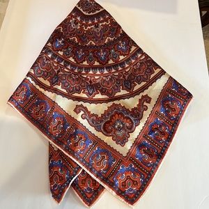 Vintage Gorgeous printed scarf hand stitched silky feel excellent condition